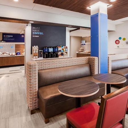 Holiday Inn Express & Suites - Bardstown By Ihg Eksteriør billede